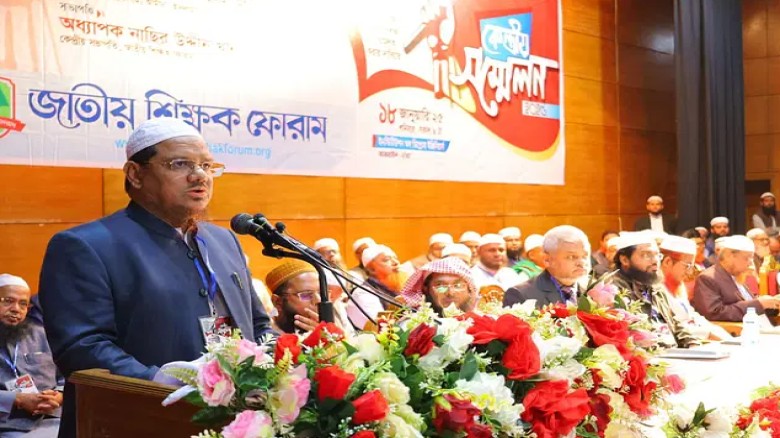 ইউক্রেন সীমান্তে ফের ভারী কামানের গোলাবর্ষণ শুরু